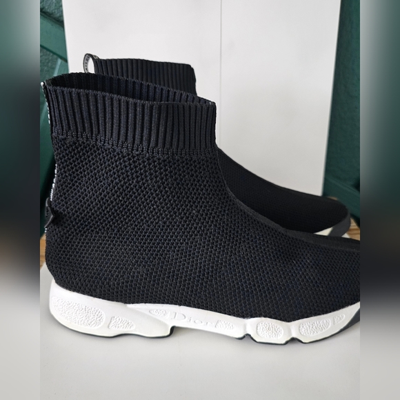 Christian Dior - Picture 3 of 4